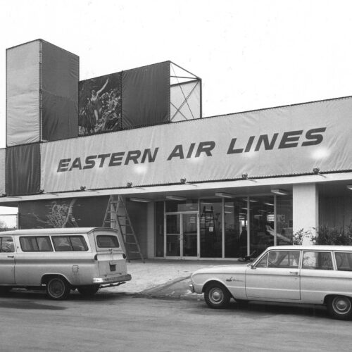 History-_0006_1960s Easter Air Lines Terminal Pavilion, New Yorks World Fair, Queens, NY